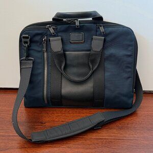 Tumi Aviano 232390 Slim Briefcase Navy
